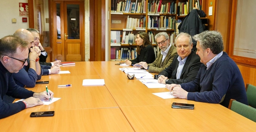 El Gobierno de Cantabria reclama al Estado que acepte la oferta de compra de SICAN sobre las parcelas del Ministerio en el polgono de La Vega