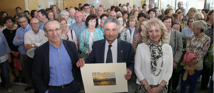 El Gobierno regional homenajea a los 64 funcionarios que se han jubilado en el ltimo ao