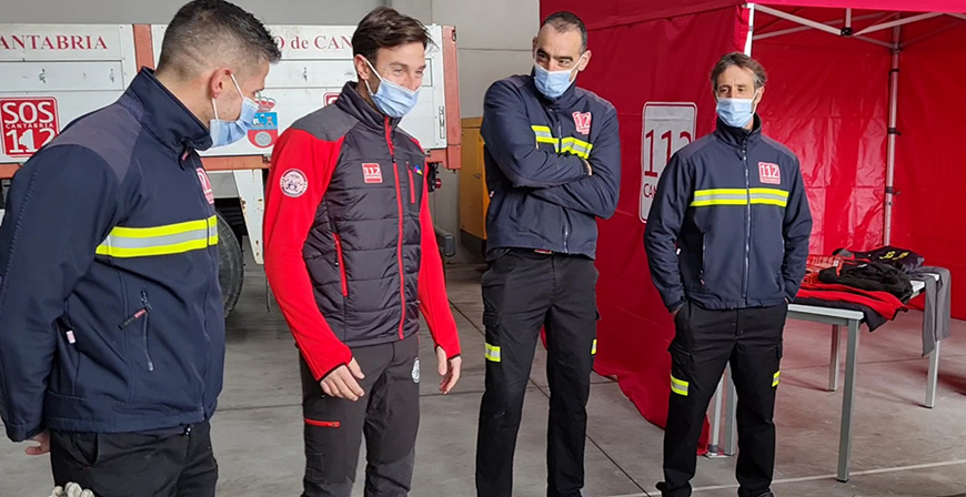 El Gobierno dota a los bomberos del 112 de equipaciones especficas de rescate en invierno