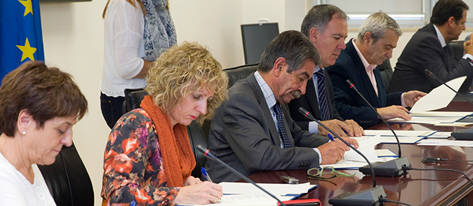 Gobierno, patronal y sindicatos asientan las bases para la recuperacin del dilogo social en Cantabria