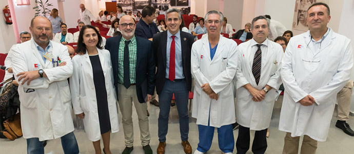 El Gobierno regional homenajea a todos los servicios de Valdecilla distinguidos en los premios BIC de excelencia sanitaria
