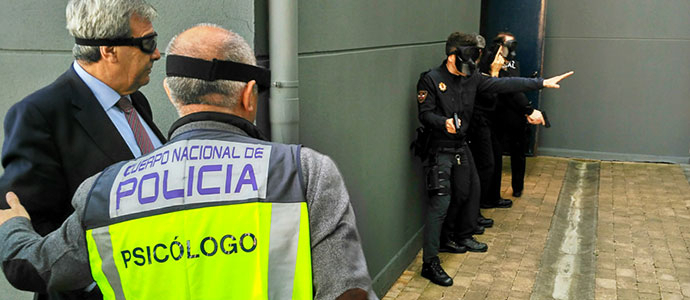 El Gobierno regional impartir en 2019 ms de 500 horas de formacin para los policas locales