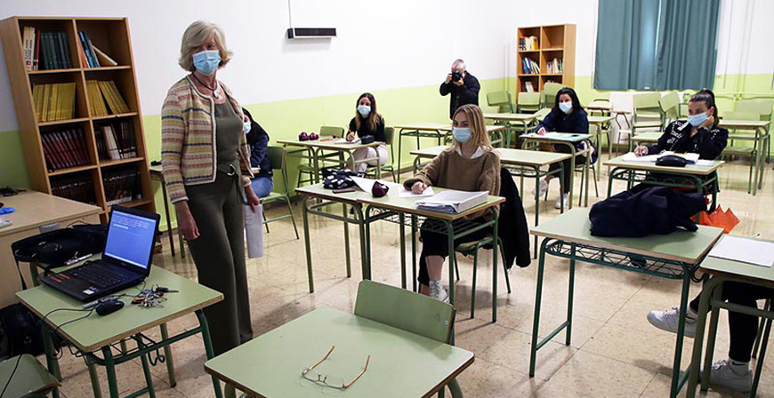 El Gobierno regional implanta un 'corredor educativo' para una gestin 