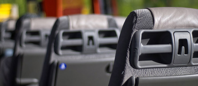 El Gobierno regional intenta desbloquear la huelga de transporte de viajeros por carretera mientras negocia los servicios mnimos