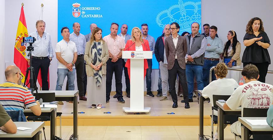 El Gobierno regional moviliza tres millones de euros extraordinarios para apoyar a los ganaderos ante la sequ�a agr�cola