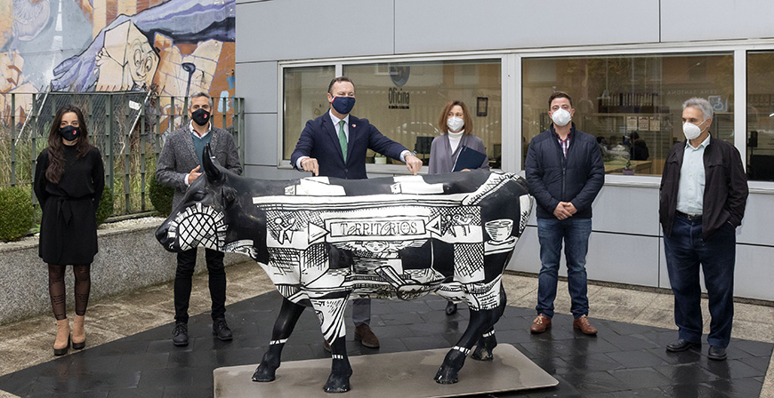 El Gobierno se une a la Asociacin de Artesanos de Leche de Pasto para impulsarla en Cantabria