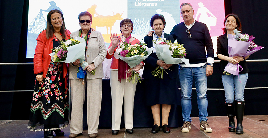 G�mez del R�o reivindica el legado y memoria de las mujeres rurales de Cantabria