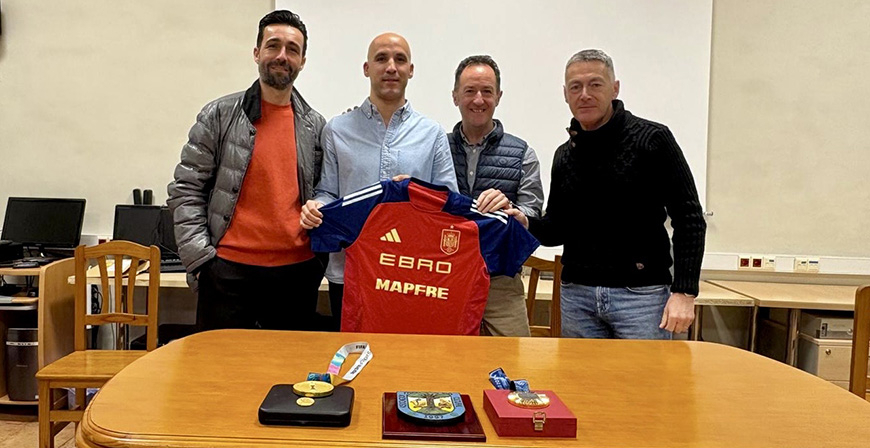 Gonzalo Garea imparti una conferencia en Fresno del Ro sobre nutricin aplicada al deporte