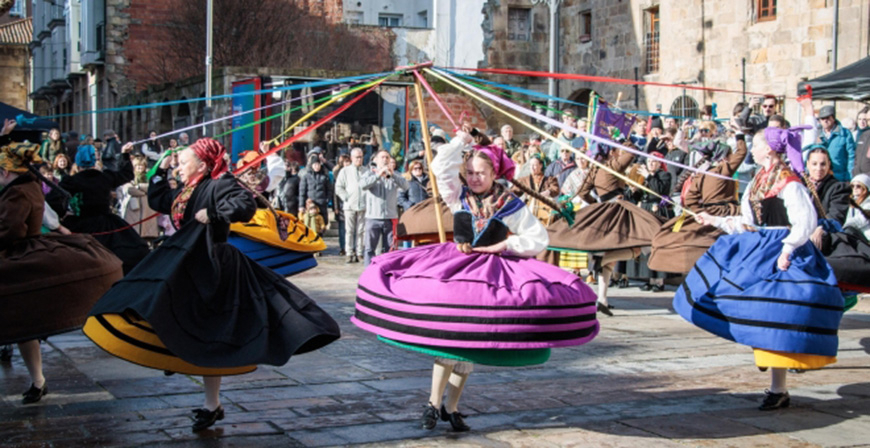 El Grupo de Danzas San Sebasti�n participar� en el ciclo �Ra�ces de Valdearroyo: Reviviendo nuestra identidad�