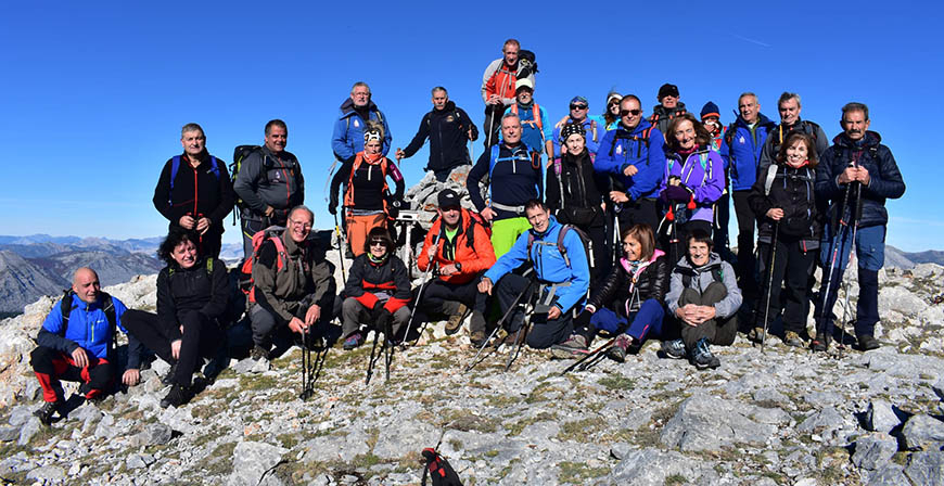 El Grupo de Montaa Pico Cordel realiz una ruta entre el Santuario de la Virgen del Brezo y Velilla del Ro Carrin