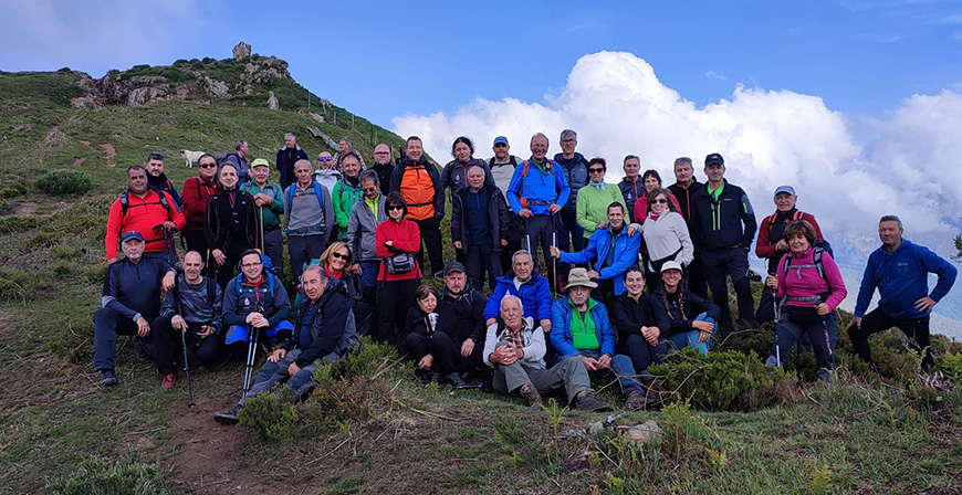 El Grupo de Montaa Pico Cordel visita Libana