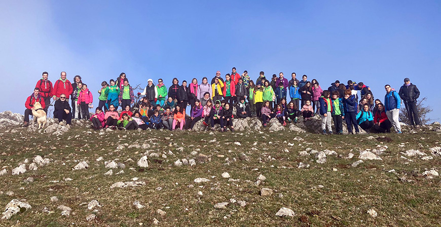 El grupo Scout Peas Arriba instalar este sbado el Beln en la cueva de Suano