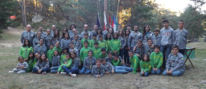 El Grupo Scout Peas Arriba de Reinosa acamp en Hontoria del Pinar