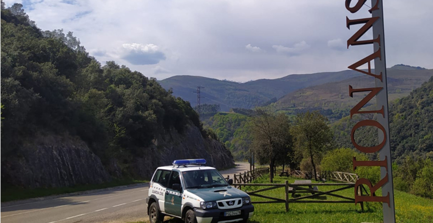 La Guardia Civil denuncia a 40 personas que hacan turismo en Cantabria