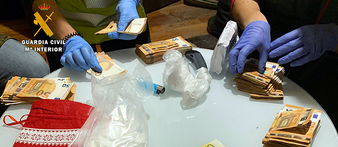 La Guardia Civil desarticula un grupo criminal dedicado al trfico de drogas en Cantabria y Bizkaia 