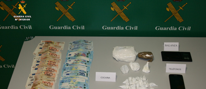 La Guardia Civil desarticula un grupo dedicado al trfico de drogas en Aguilar de Campoo