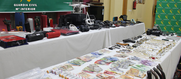 La Guardia Civil desmantela en Cantabria a un grupo criminal dedicado a robar en Espaa, Francia y Portugal