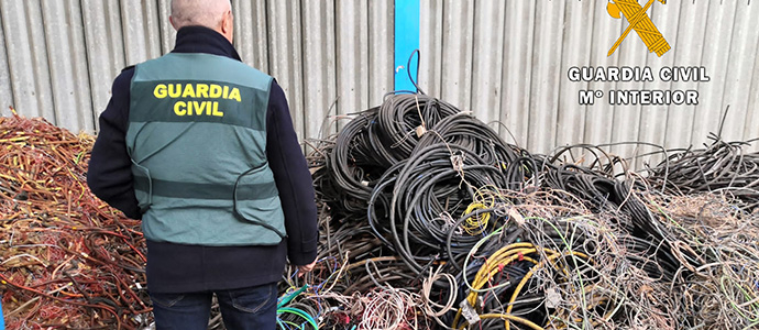 La Guardia Civil detiene a dos hombres por el robo de cableado en una mina de la Montaa Palentina
