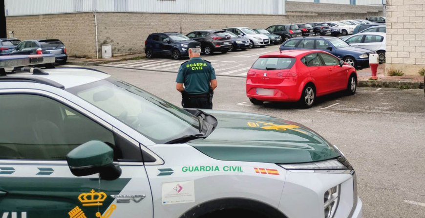 La Guardia Civil detiene a dos varones por robos con violencia e intimidacin