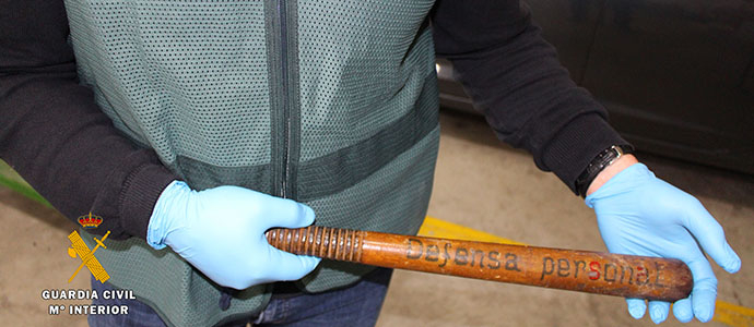 La Guardia Civil detiene a los presuntos autores de atracos a gasolineras y un supermercado de Cantabria