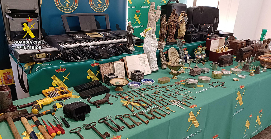 La Guardia Civil esclarece 93 robos en iglesias de Cantabria, Asturias y Palencia