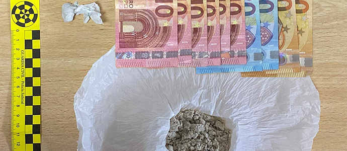 La Guardia Civil frustra una posible entrega de ketamina en Smano 