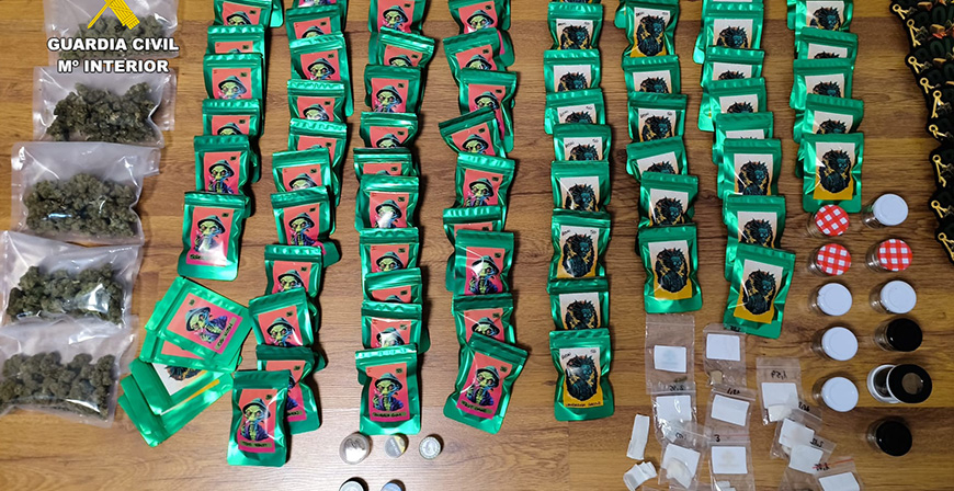 La Guardia Civil interviene m�s de 5 kilos de sustancias derivadas de marihuana en tres establecimientos 