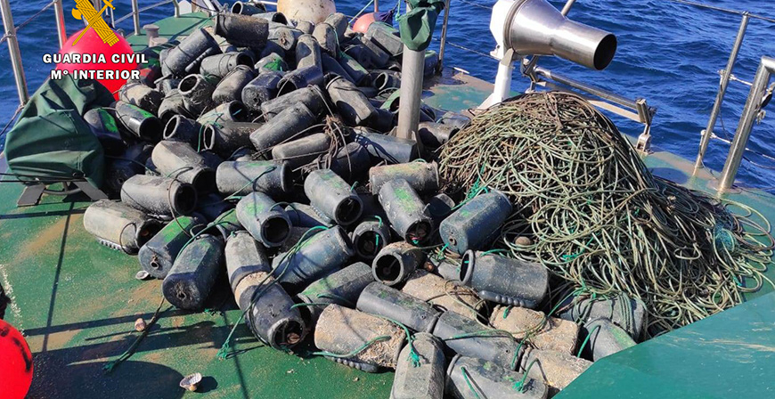La Guardia Civil interviene en otra operacin contra la pesca furtiva 195 pulperas 