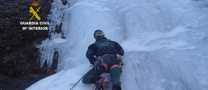La Guardia Civil recomienda precaucin en la montaa ante las condiciones de la nieve