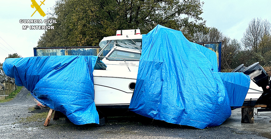 La Guardia Civil recupera una embarcaci�n sustra�da en Laredo  y valorada en 120.000 euros 