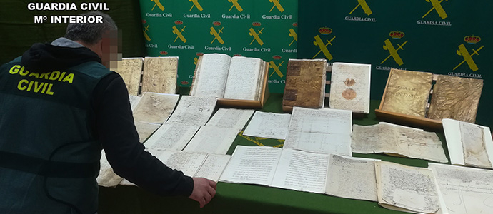 La Guardia Civil recupera ms de una veintena de documentos del Patrimonio Documental Histrico Espaol extrados ilegalmente