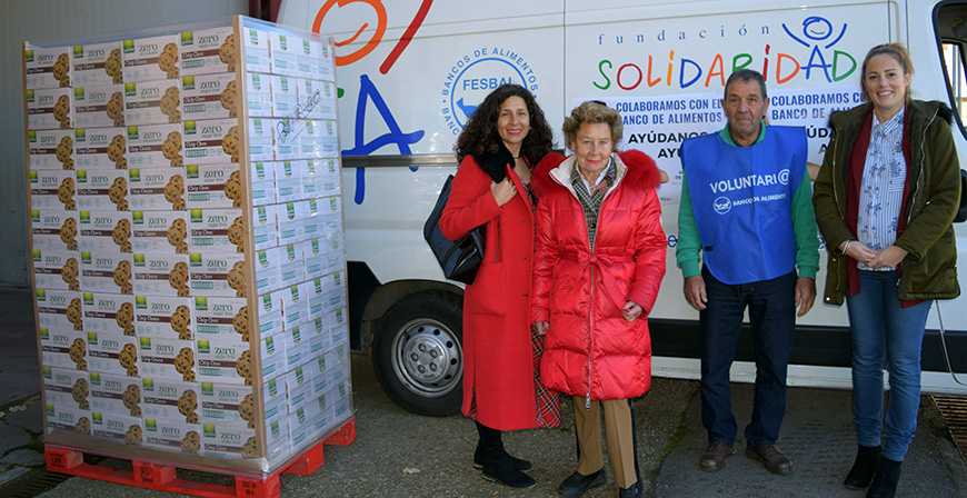 Gulln dona 858 kilos de galletas al Banco de Alimentos de Palencia 