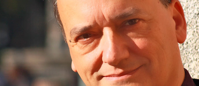 Gustavo Martn Garzo ser el mantenedor de la 50 edicion de las  Justas Literarias de Reinosa