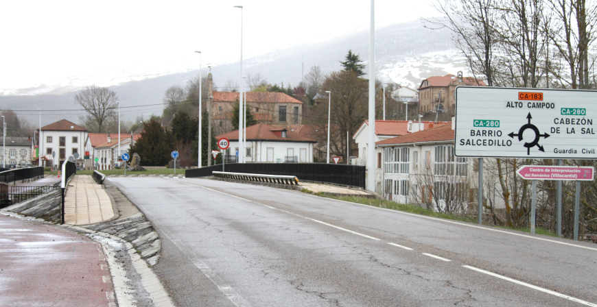 La Hermandad de Campoo de Suso recuerda tres obras que marcaron el municipio en la primavera de 2001