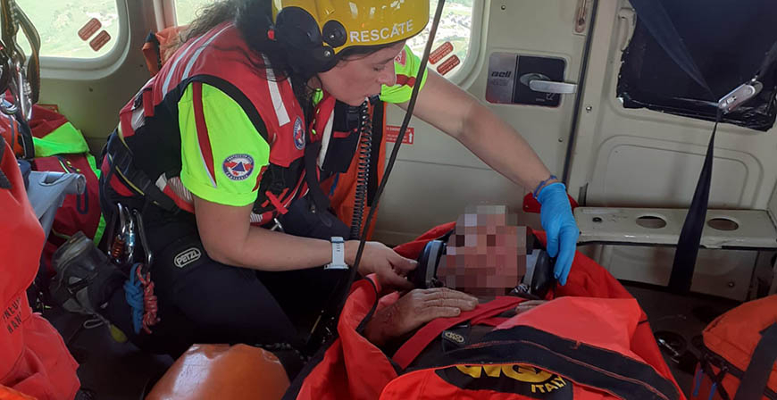 Un hombre, en estado grave, tras ser embestido por una vaca en Carmona