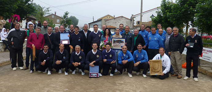 Homenaje a 'Platy' en Requejo