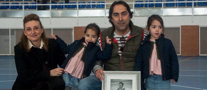 Homenaje a Rubn Ruiz Balbs