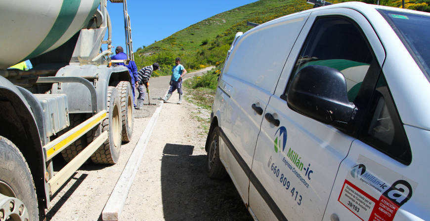 El hormigonado de varios tramos mejora la pista entre Camino y el Alto del Cepelludo
