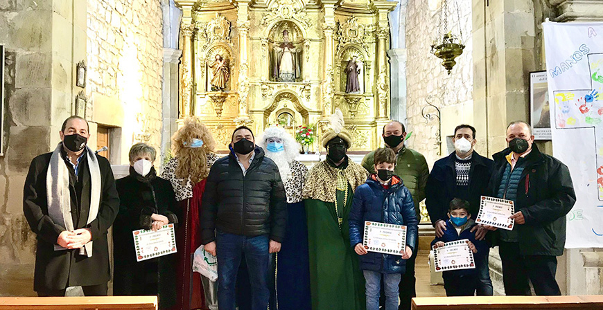 Hortensia Osoro gana el Concurso de Ambientacin Navidea de Requejo