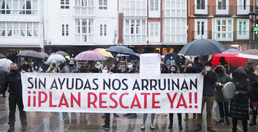 Los hosteleros dedican una cacerolada al Equipo de gobierno de Reinosa ante la ausencia de ayudas directas