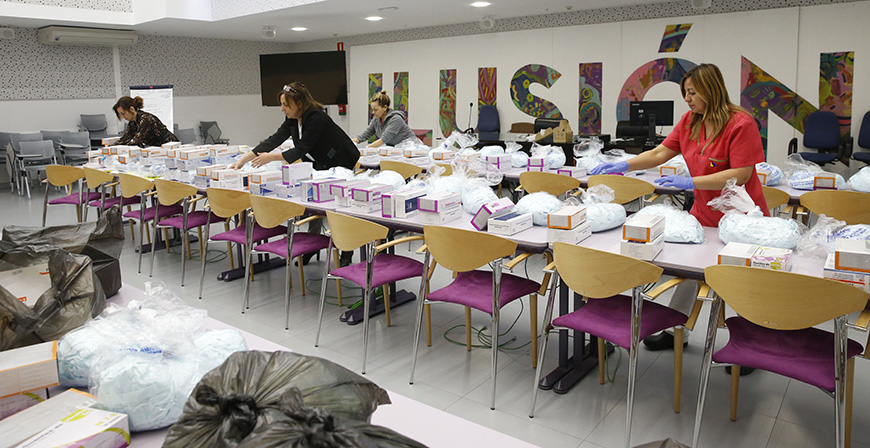 El ICASS reparte 13.000 mascarillas a todos los centros de atencin a personas dependientes y con discapacidad de Cantabria