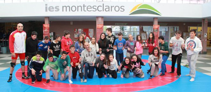 El IES Montesclaros celebra el mes de la lucha olmpica