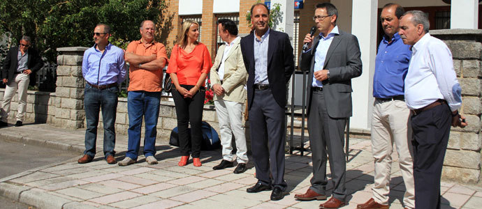 Ignacio Diego inaugura el Centro de Empresas Ro Hjar