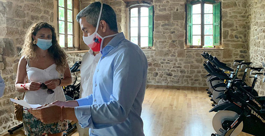 Inaugurada una sala deportiva multiusos en las antiguas escuelas de Ruijas
