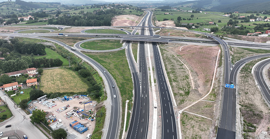 Inaugurado el nuevo nudo de Torrelavega que ha contado con una inversin superior a los 160 millones