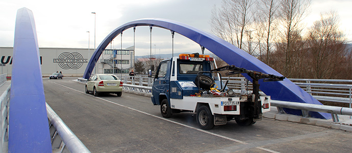 Inaugurado el puente que une el polgono con la ciudad