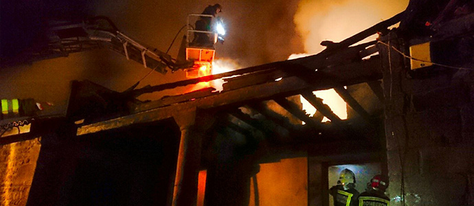 Un incendio arrasa una vivienda en Rionansa