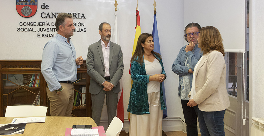 Inclusin Social y Cruz Roja ratifican su compromiso de colaborar en pro de los colectivos ms desfavorecidos