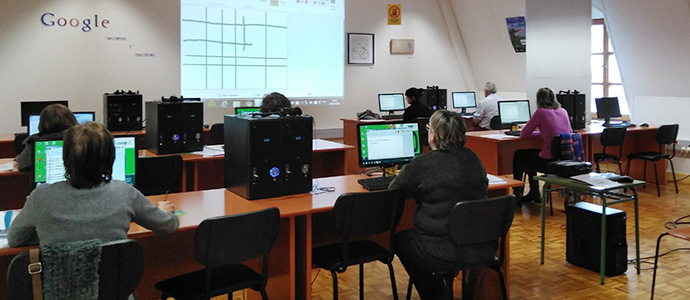 Informtica para principiantes en la Biblioteca Snchez Daz