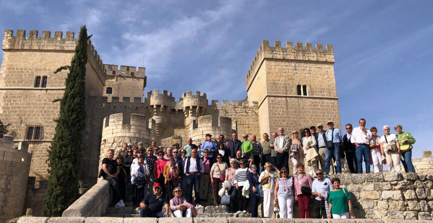 Los integrantes de la Asociacin Cultural Santa gueda de Campoo de Yuso viajaron a Ampudia